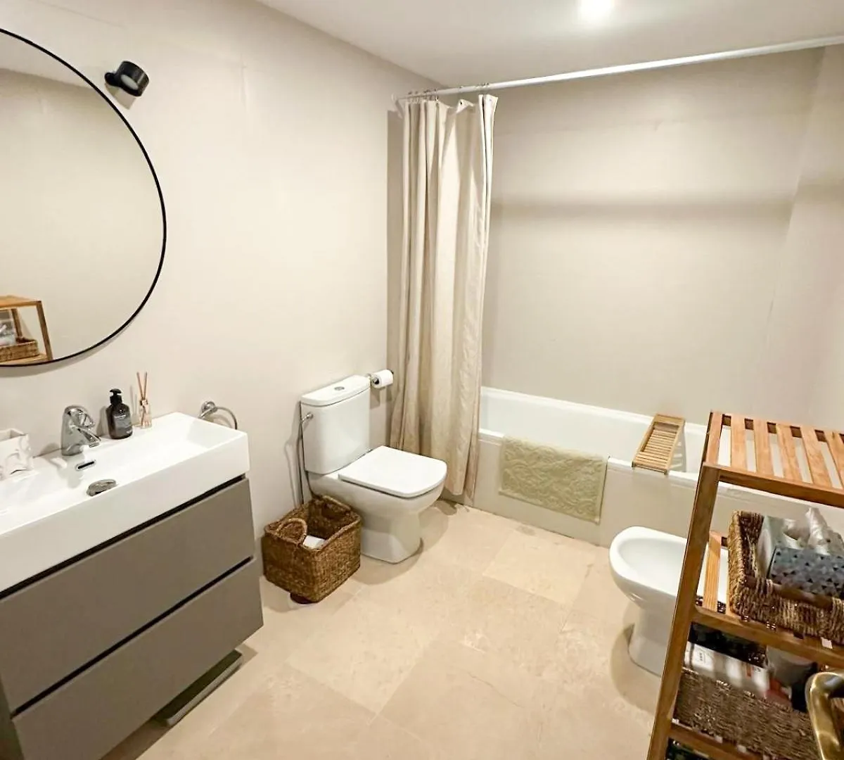 マルベーリャ Elegant 3Br Golden Mile Retreatヴィラ スペイン
